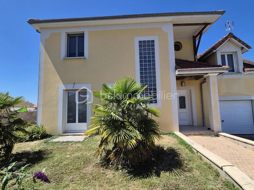 Maison en très bon état 110 m2 à Gien