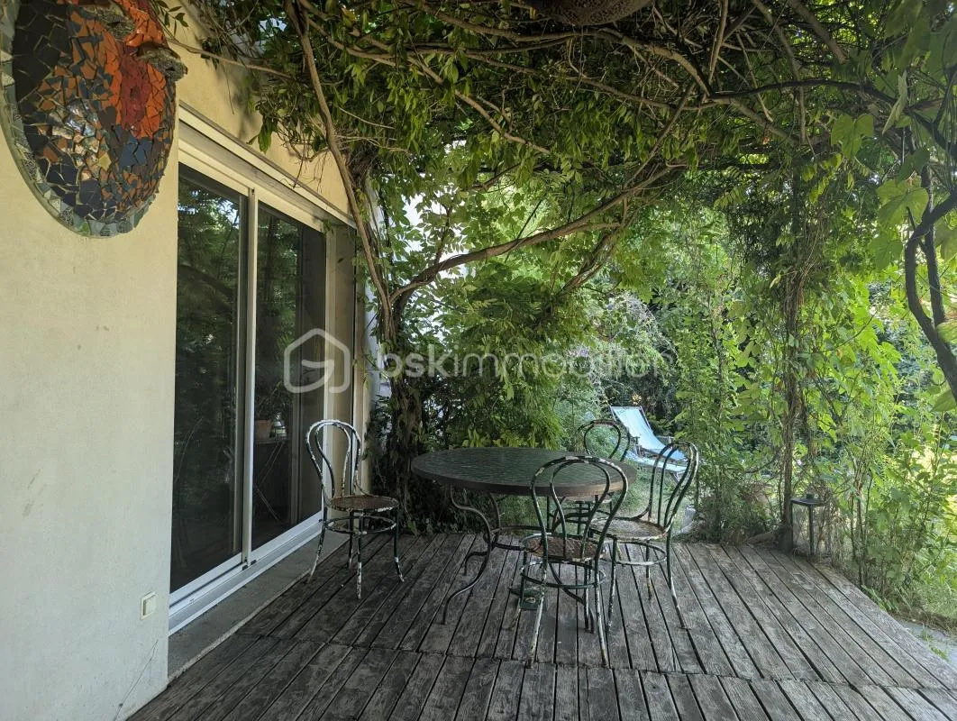 Villa d'exception – 178 m² – 5 Chambres – Calme Absolu - Piscine et terrain de 1400 M²  !