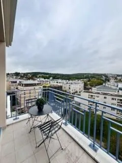 Appartement 4 pièces lumineux avec terrasse au dernier étage !