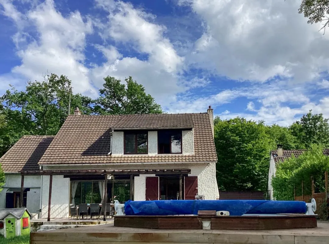 Charmante maison de 149m2 avec piscine avec vue sublime