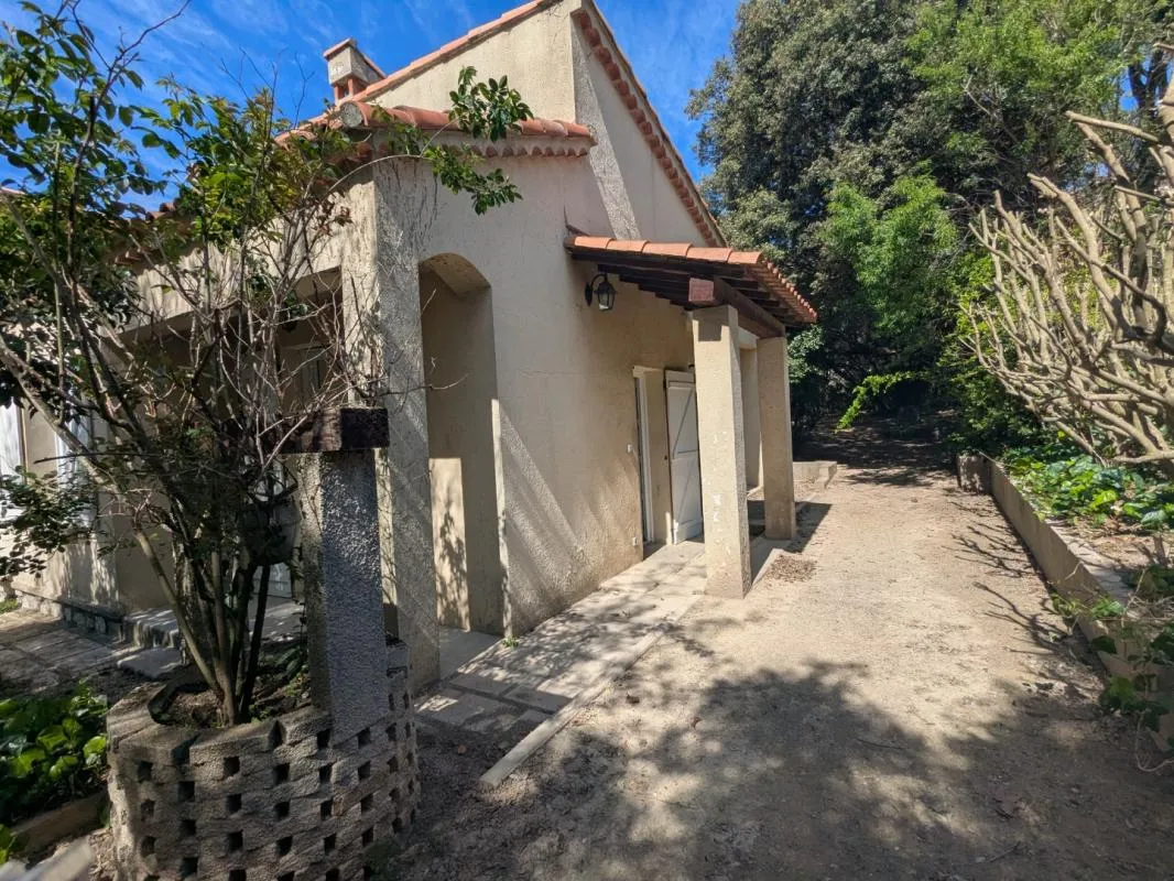 Maison 3 pièces / 100 m² / 480 000 EUR / BELCODENE