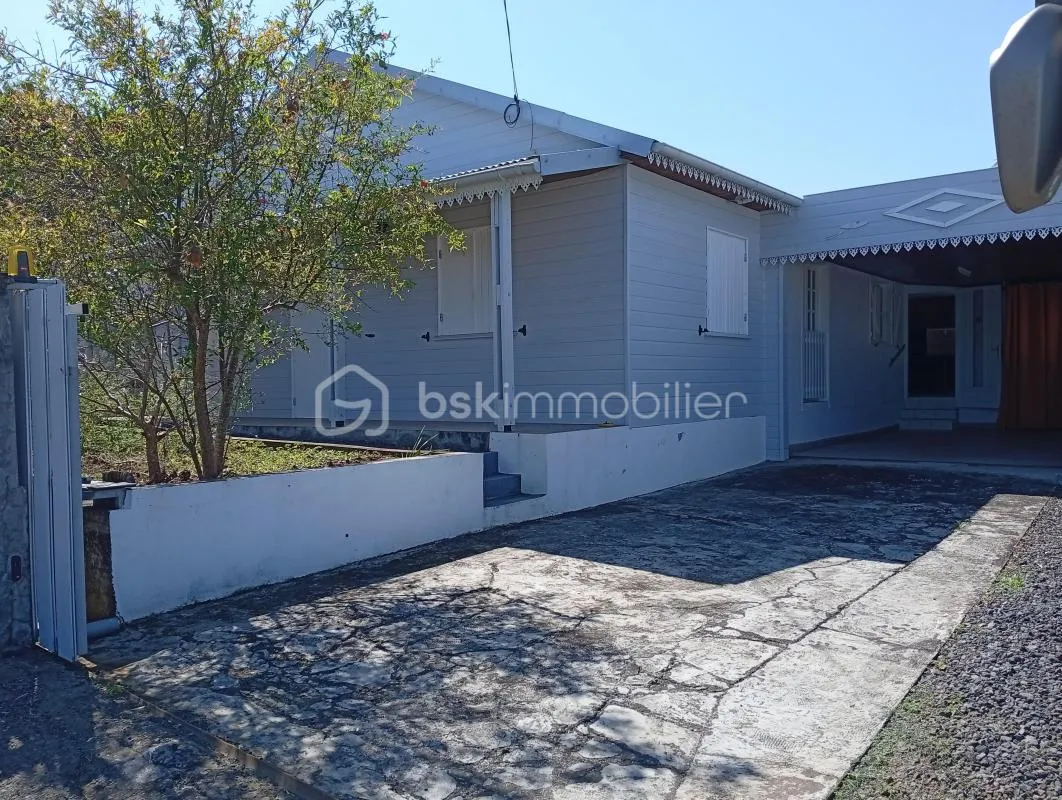MAISON DE 5 PIECES 110 M2