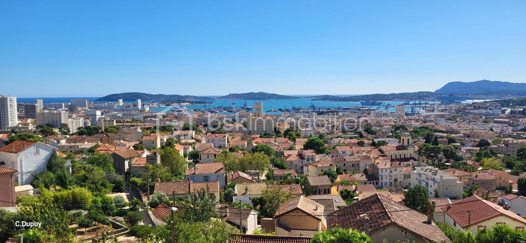 MAISON T4 TOULON BAS FARON VUE EXCEPTIONNELLE