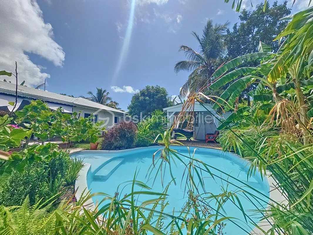 Villa T4 avec piscine Saint François