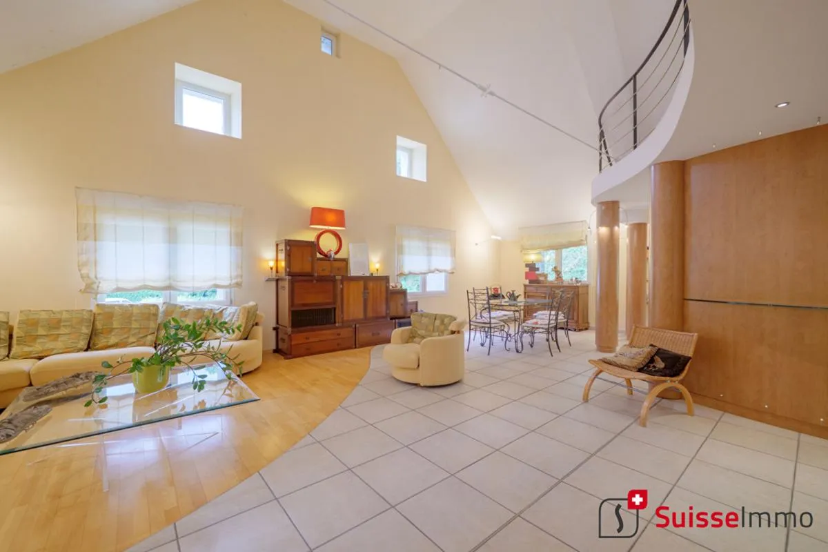 Maison Seloncourt 6 pièces 195 m2