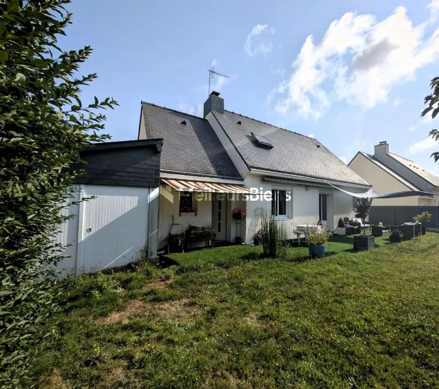 44410 Saint-Lyphard : Maison rénovée, 4 chambres, et vie de plain-pied au calme