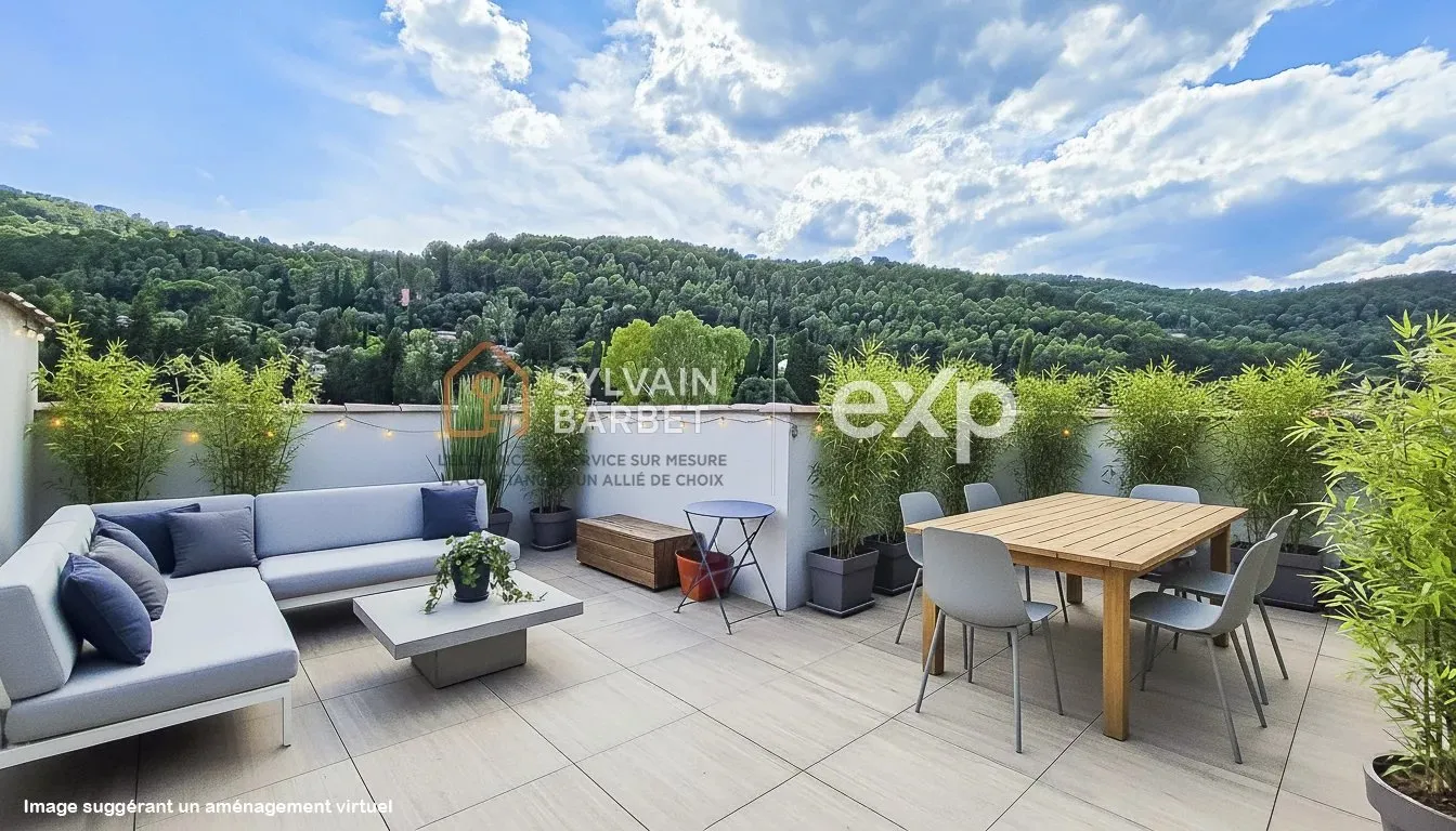 83210 SOLLIES-PONT - DUPLEX 4 PIECES AVEC 2 TERRASSES 2 PARKINGS PRIVÉS - QUARTIER CENTRE- BUS ZOU 849 – 881 - 882
