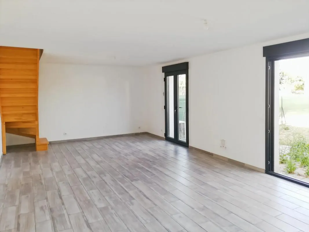 Maison contemporaine 5 pièces de 115 m² située à Vineuil
