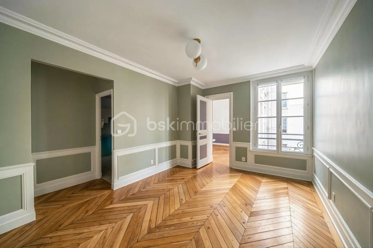 Élégance parisienne au cœur du Marais – Appartement de 104 m² rénové avec ascenseur