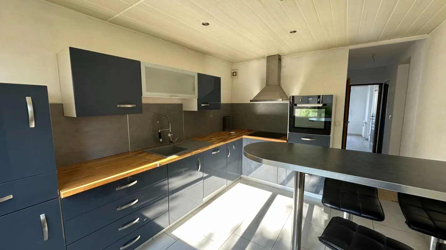 Appartement L Isle Sur Le Doubs 4 pièce(s) 75.89 m2