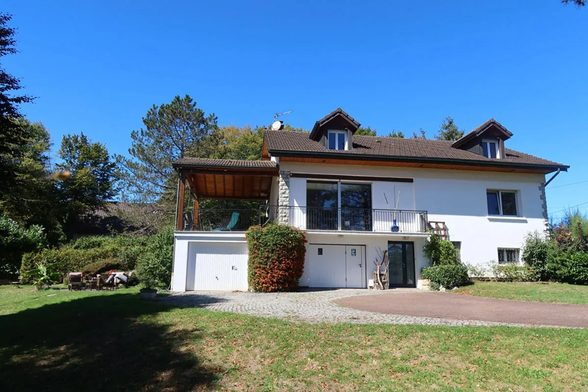 Maison Besancon 6 pièce(s) 180 m2