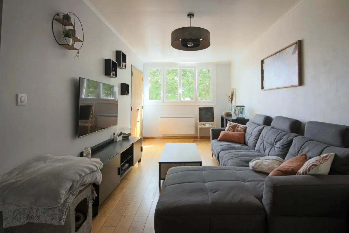 Appartement triplex de 82 m², 4 pièces avec jardin privatif de 75m²