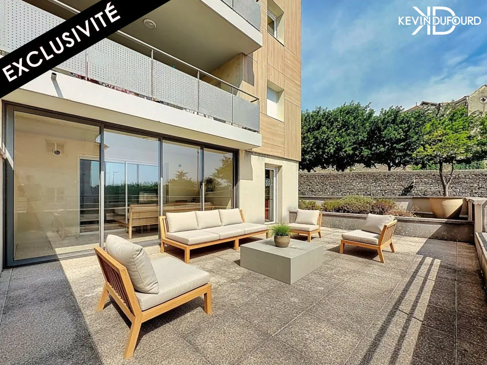 Appartement 65 m² avec terrasse + place de parking + cave à