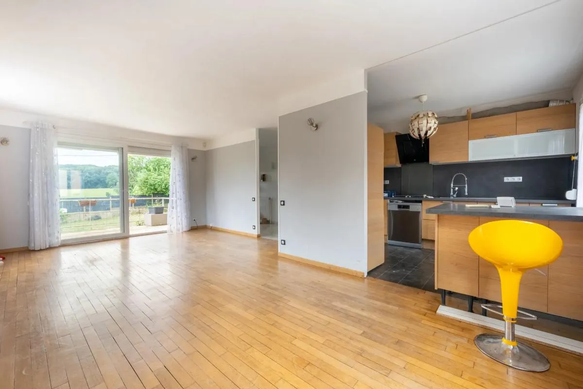 Maison de 6 pièces de 140 m2 en vente à Plaisir