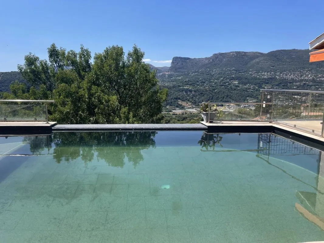Nice Bellet - Villa 200 m² - calme- vue panoramique -piscine - parkings