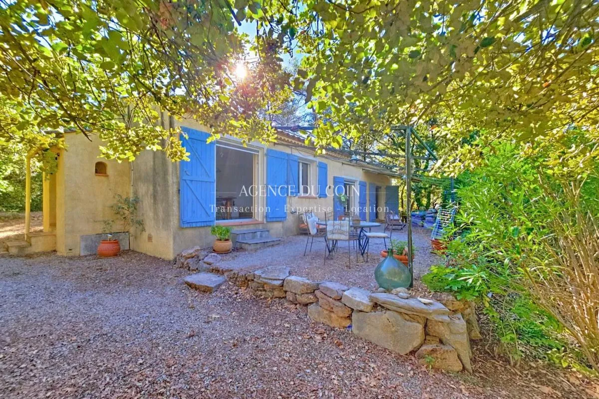 Superbe maison individuelle de plain-pied disponible à la ve
