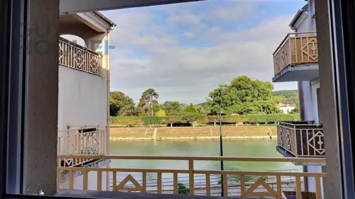 Image du carrousel 1