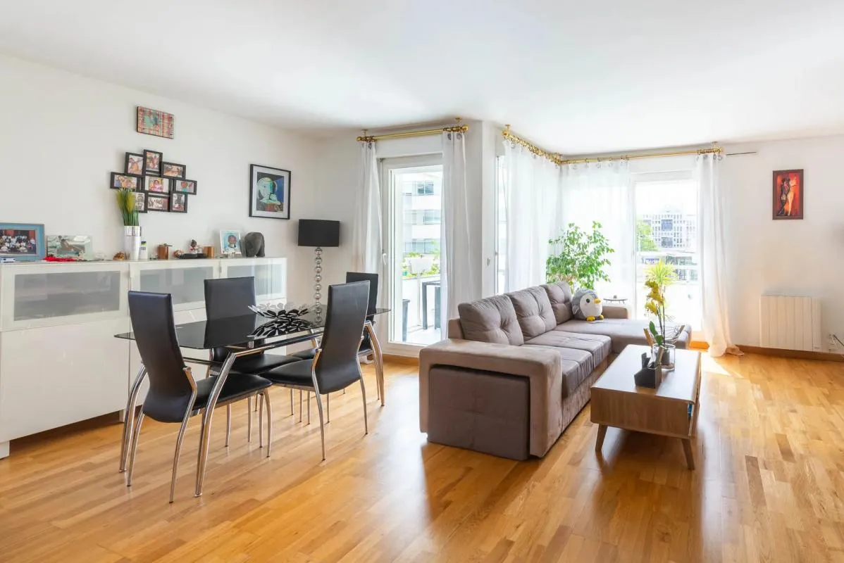 Appartement de 4 pièces en vente, situé à Montigny-le-Bretonneux