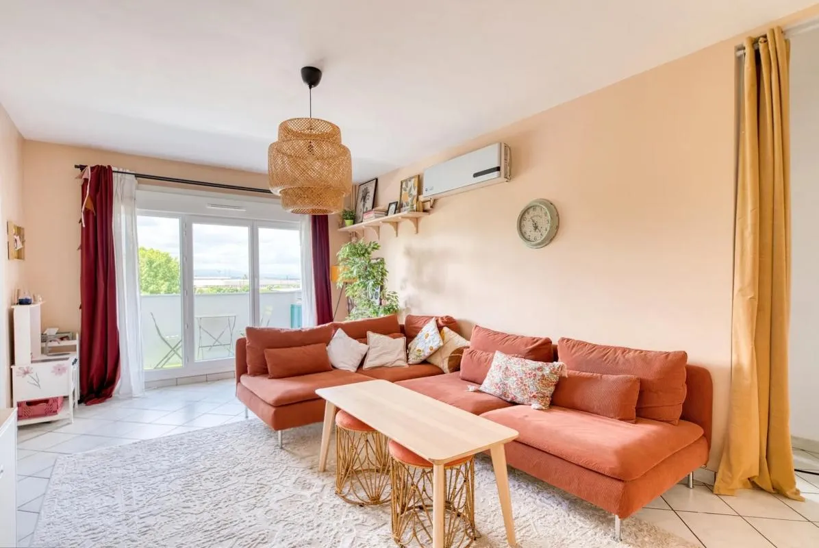 Appartement de 4 pièces de 77 m2 situé à Saint-Priest