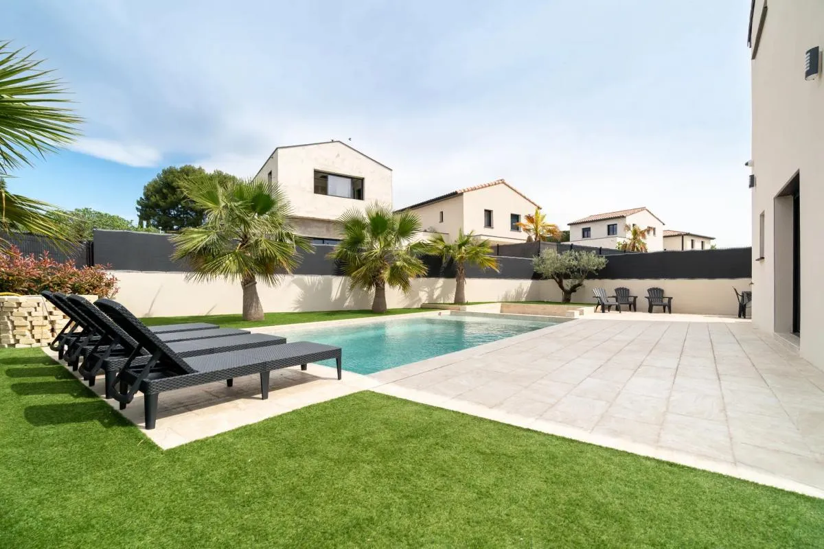 Saint-Jean-de-Védas, Maison haut de gamme de 168 m² avec piscine - Terrain de 439 m²