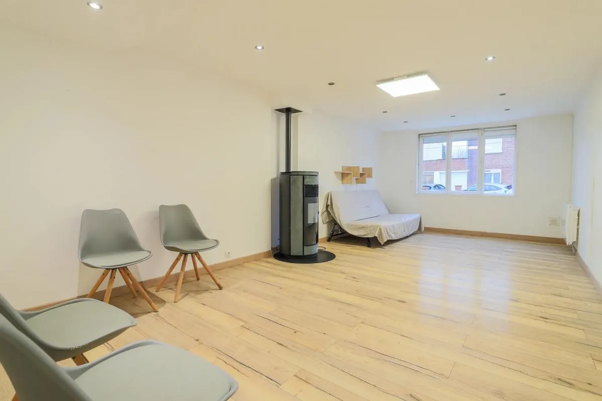 Maison de 5 pièces de 124 m2 en vente à Dechy - Idéal pour les familles ou pour un investissement locatif