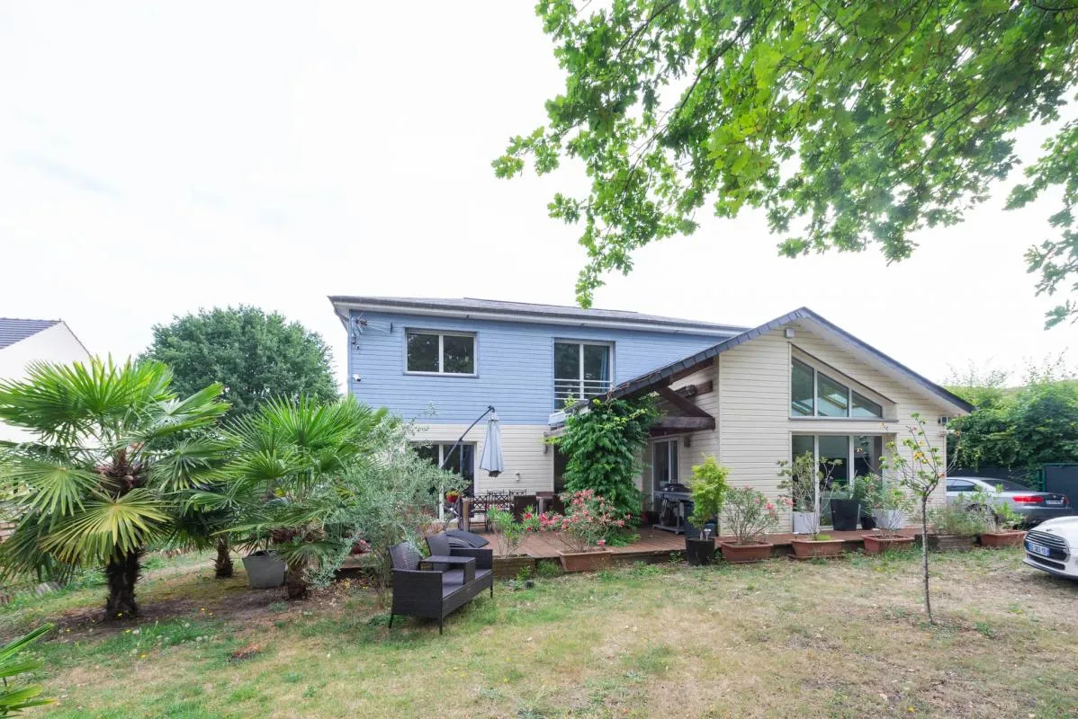 Maison 6 pièces de 207 m² en vente, à Conflans-Sainte-Honorine