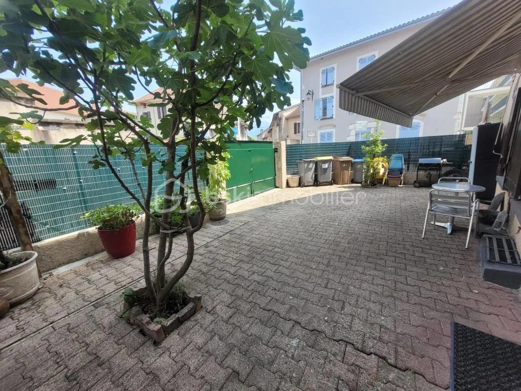 Moirans Centre Ville     294 000 €