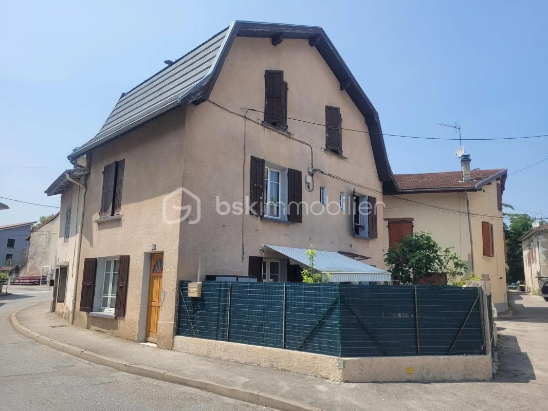 Moirans Centre Ville     294 000 €