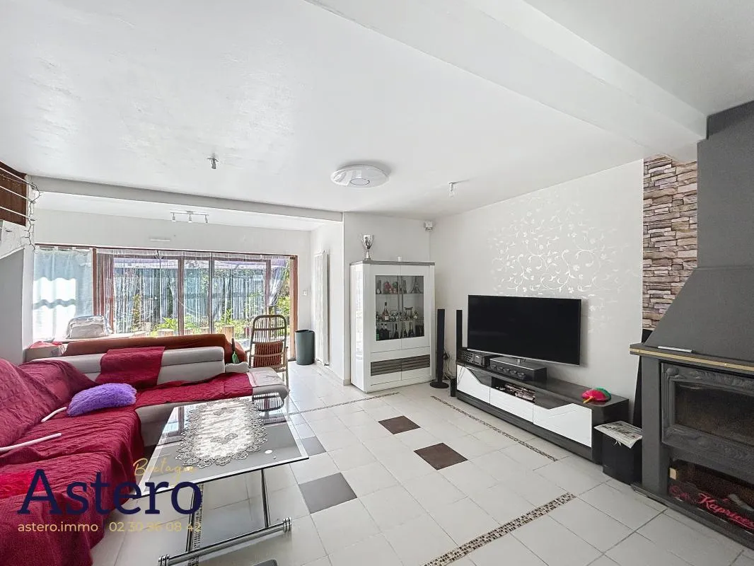 Maison familiale 5 chambres avec jardin - Noyal-Châtillon-Sur-Seiche