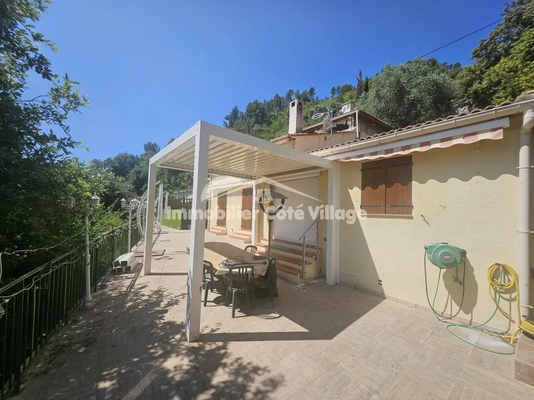 Villa individuelle indépendante 4-5 pièces de 84m2 avec gran