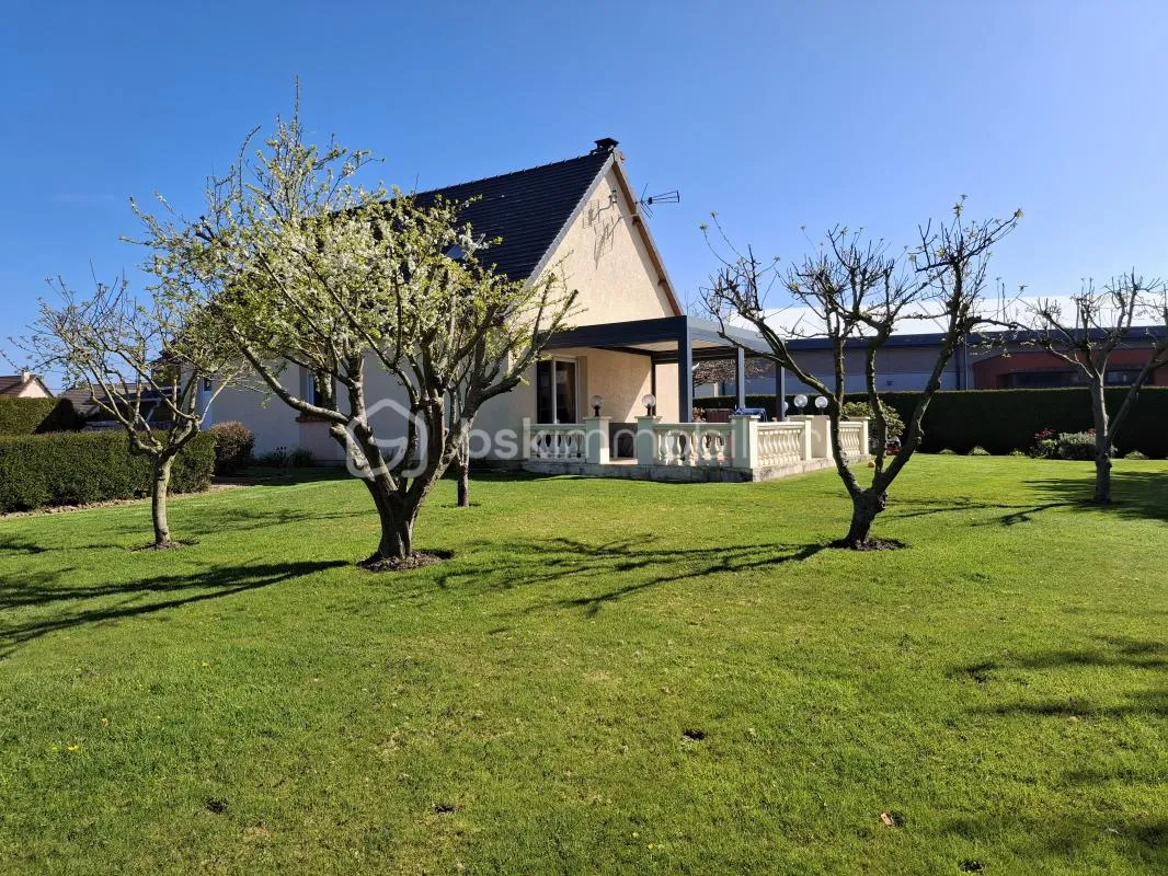 ***PAVILLON CONTEMPORAIN EN PARFAIT ETAT - 4/5 PIECES - 1050 M2 TERRAIN - BRACQUEMONT (PETIT-CAUX)***