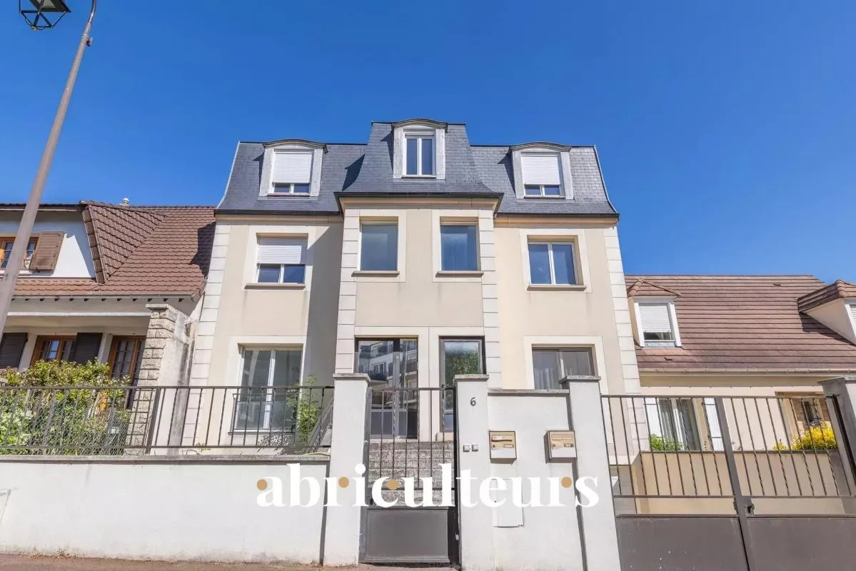 Duplex familial de 167 m² avec jardin – Quartier calme et recherché - Antony