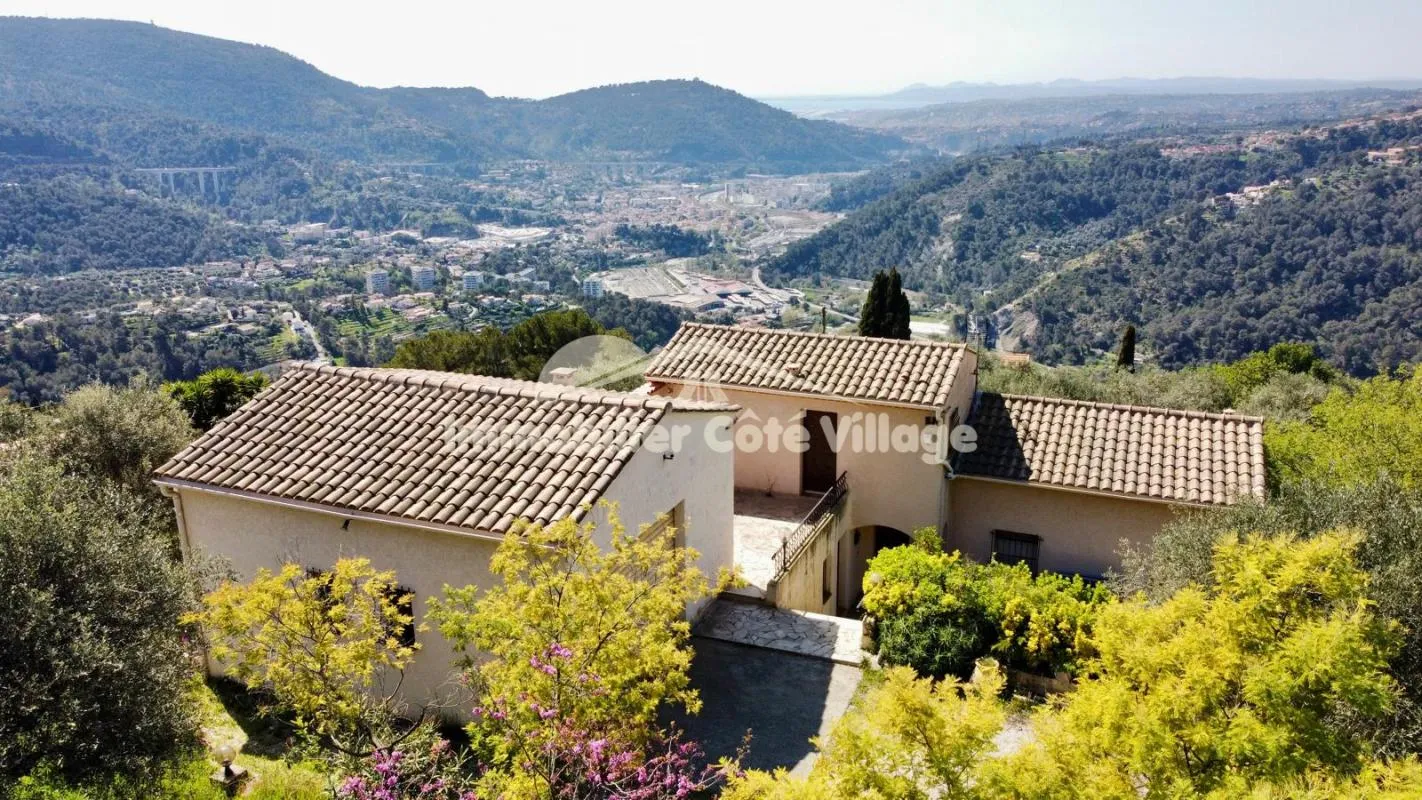 VILLA VUE PANORAMIQUE SCTEUR Ste CATHERINE DRAP COLLINES - V