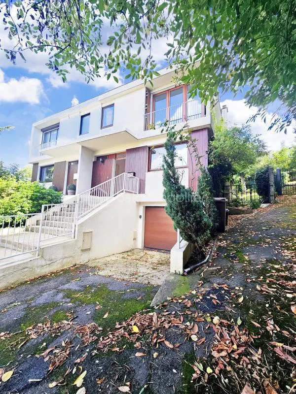 Maison d'architecte mitoyenne - Bougival, proche bords de Seine