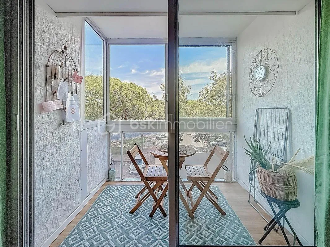 *** STUDIO CABINE DE 24 m² + LOGGIA – CARNON ***