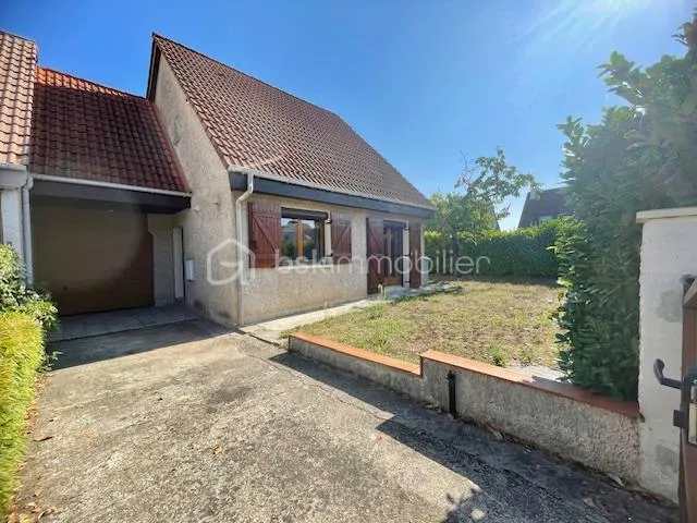 Charmante Maison de 4 pièces avec garage