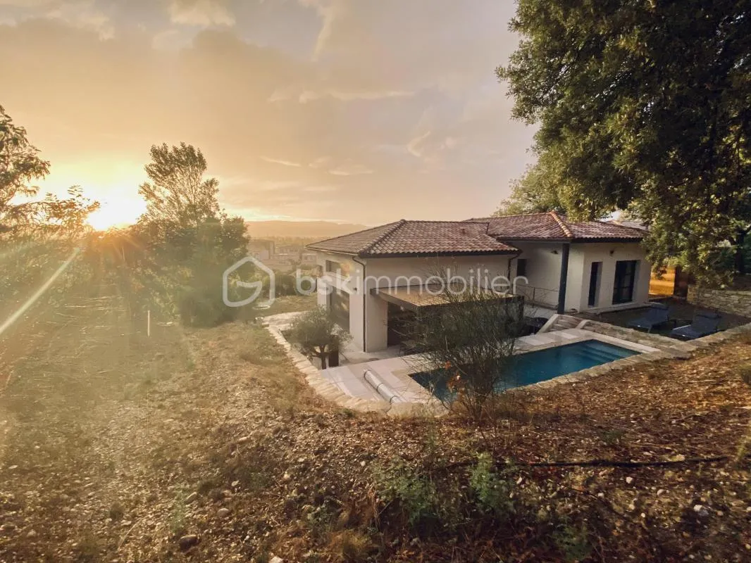 EXCLUSIVITE – Maison individuelle 132 m² avec piscine et vue dégagée