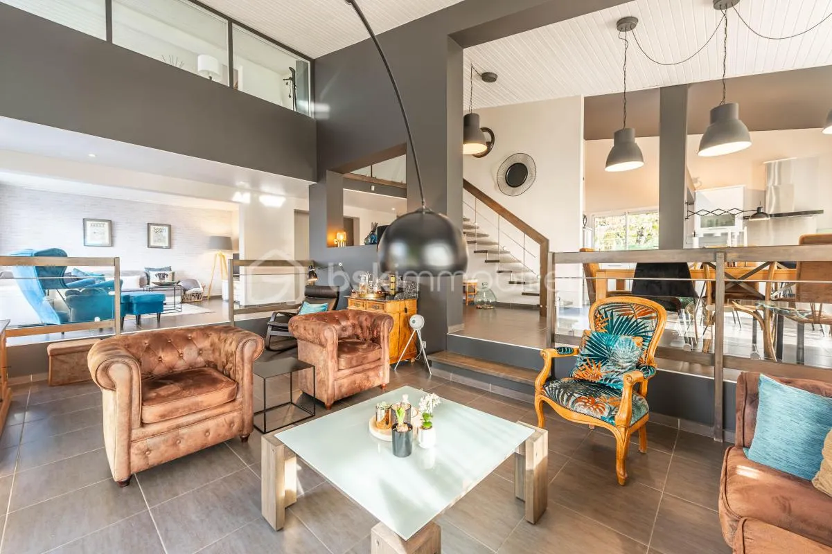 EXCLUSIVITE SUPERBE VILLA ANNECY LE VIEUX