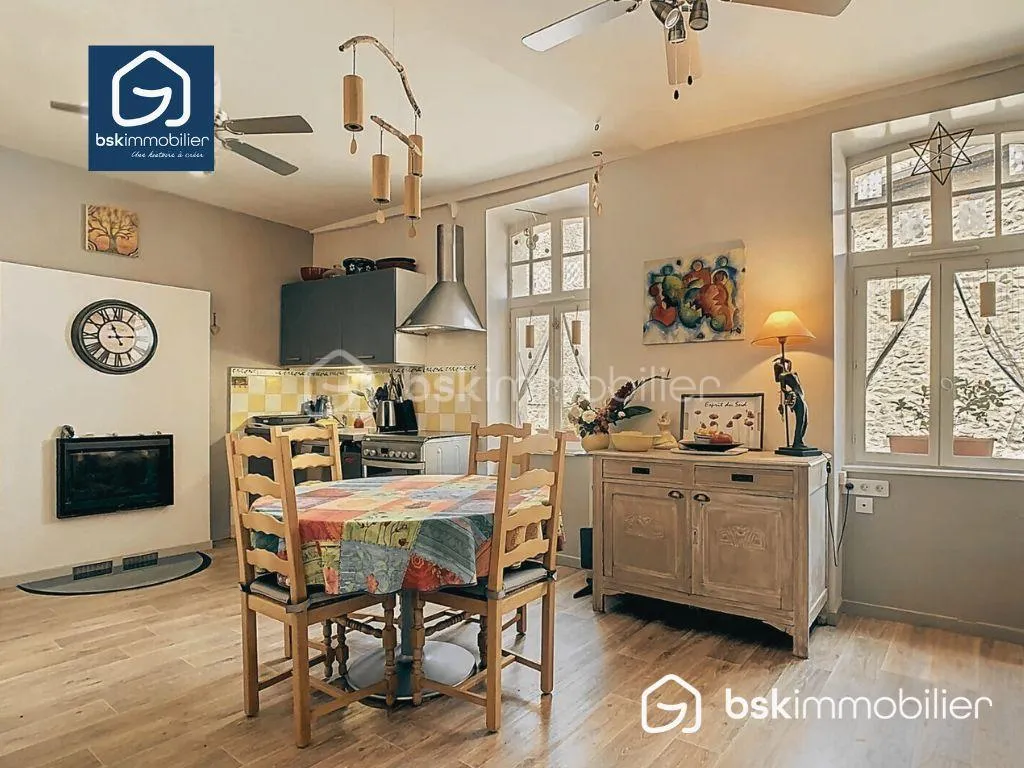 🏡 Maison de village rénovée – 70 m², 2 chambres + bureau