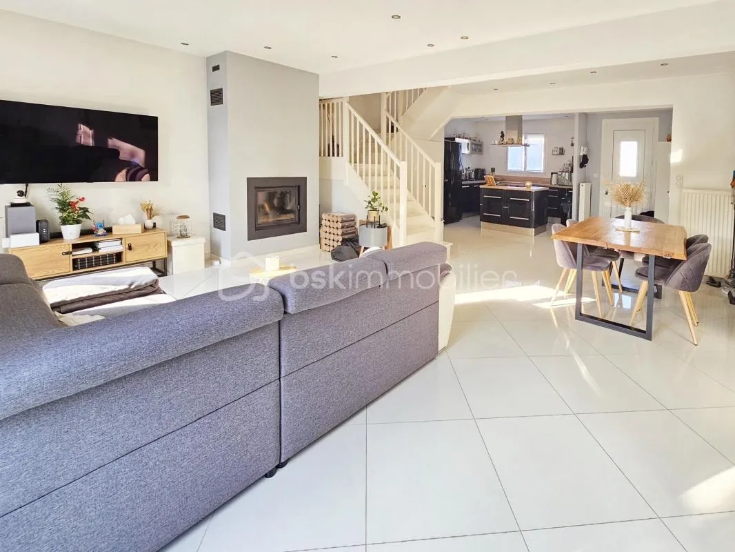 Maison 6 pieces 145m²