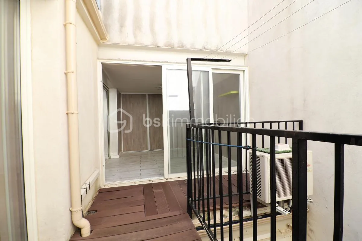 Duplex 4 pièces, 71 m² avec terrasse et double parking – Centre-ville