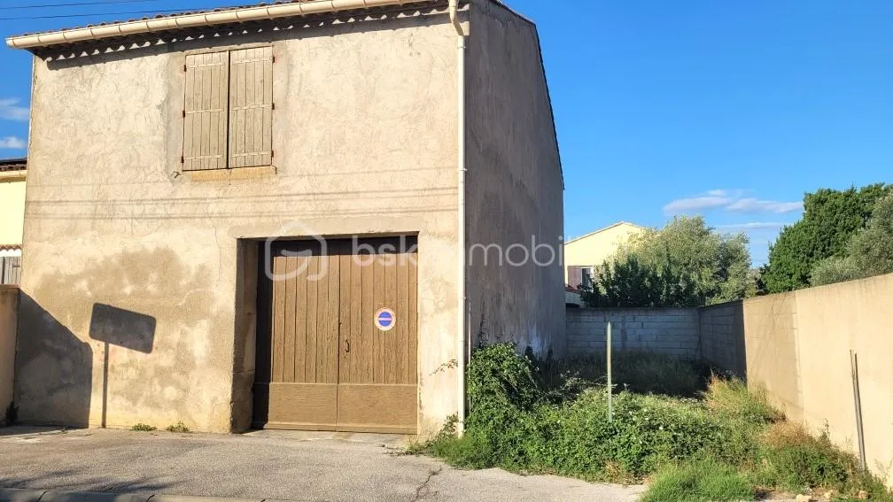 FLEURY-D'AUDE - REMISE DE 72 M² SUR UNE PARCELLE DE 183 M²