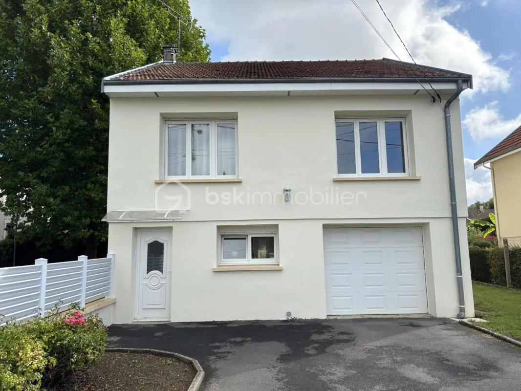 Maison individuelle 6 pièces de 155 m² à Lumes