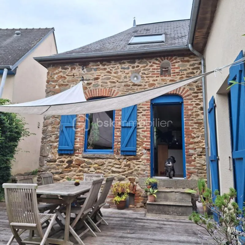 MAISON DE VILLE CENTRE MAYENNE
