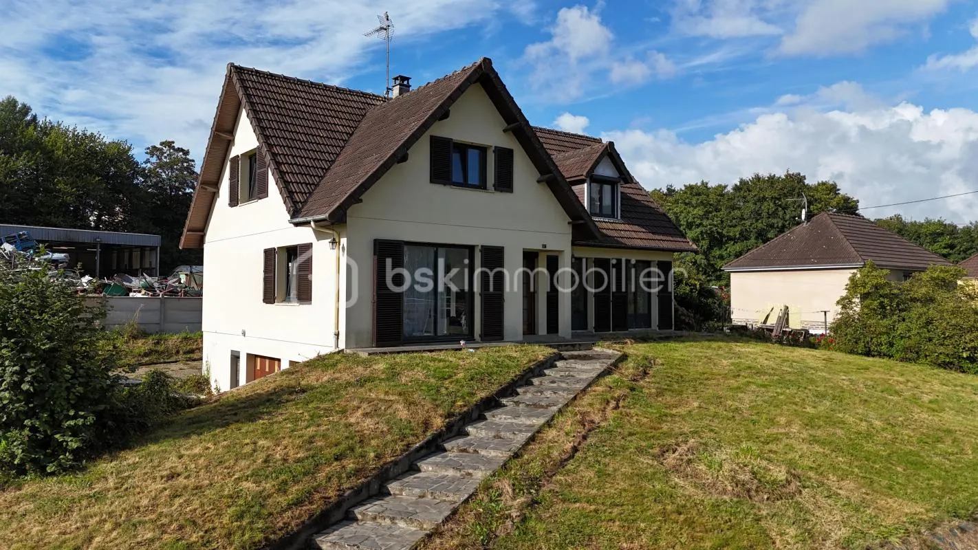 Maison sur sous sol complet