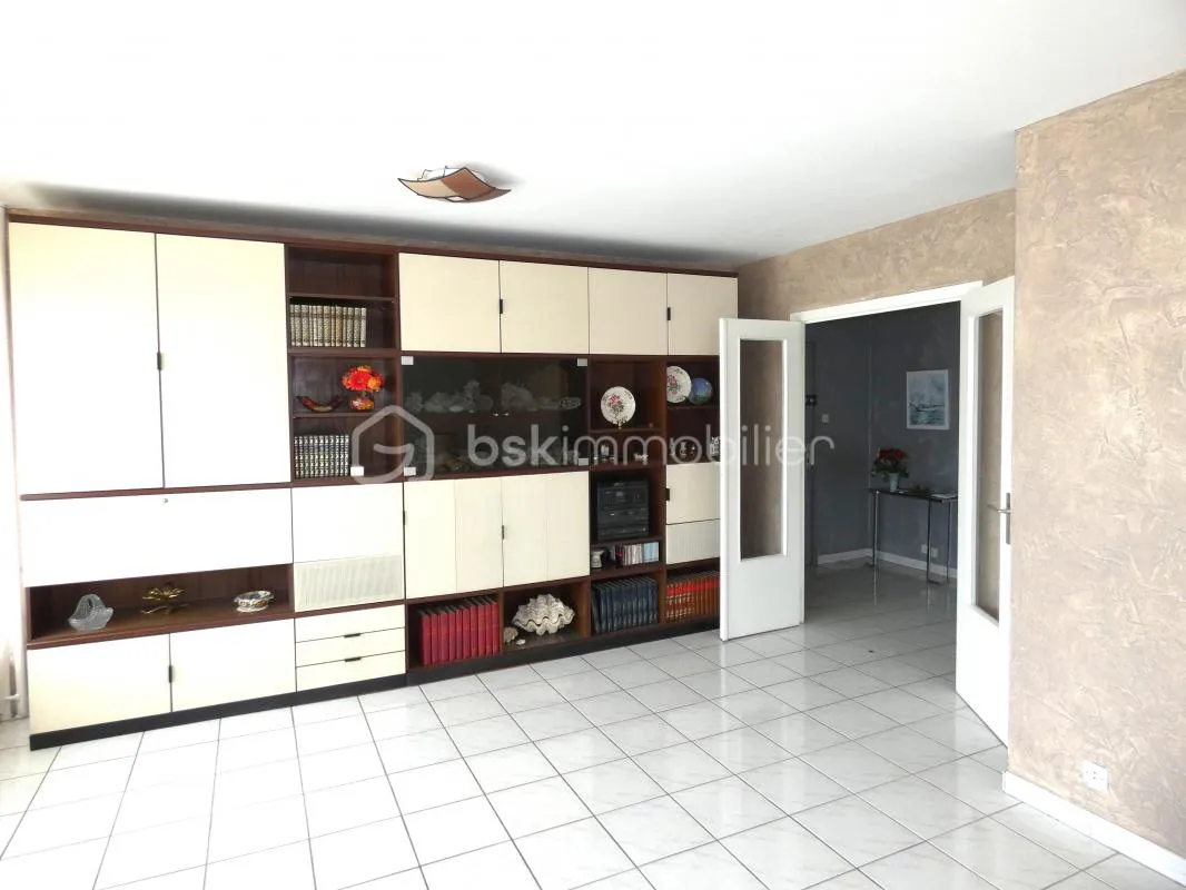 SAINT-ETIENNE CENTRE DEUX, APPT 5 P 110 M2, Balcon, Garage, Cave