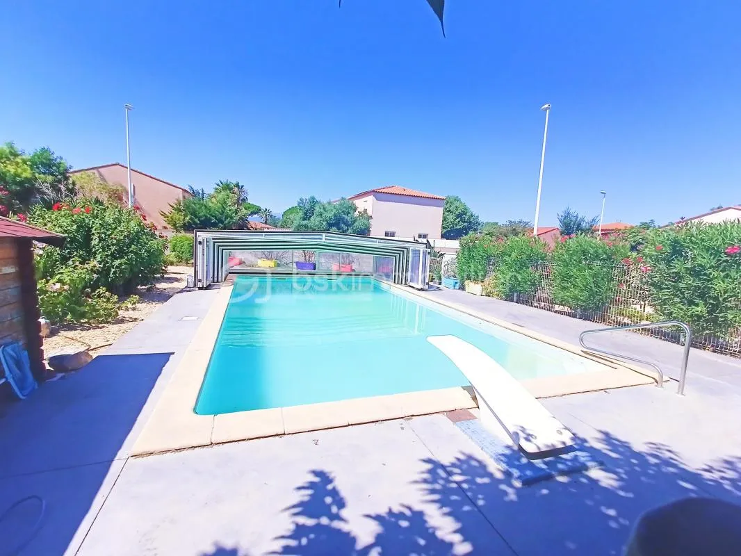 PROCHE DE TOULOUGES - BELLE VILLA - DE PLAIN PIED -T7 -VOLUMINEUSE - JARDIN – PISCINE - GARAGE