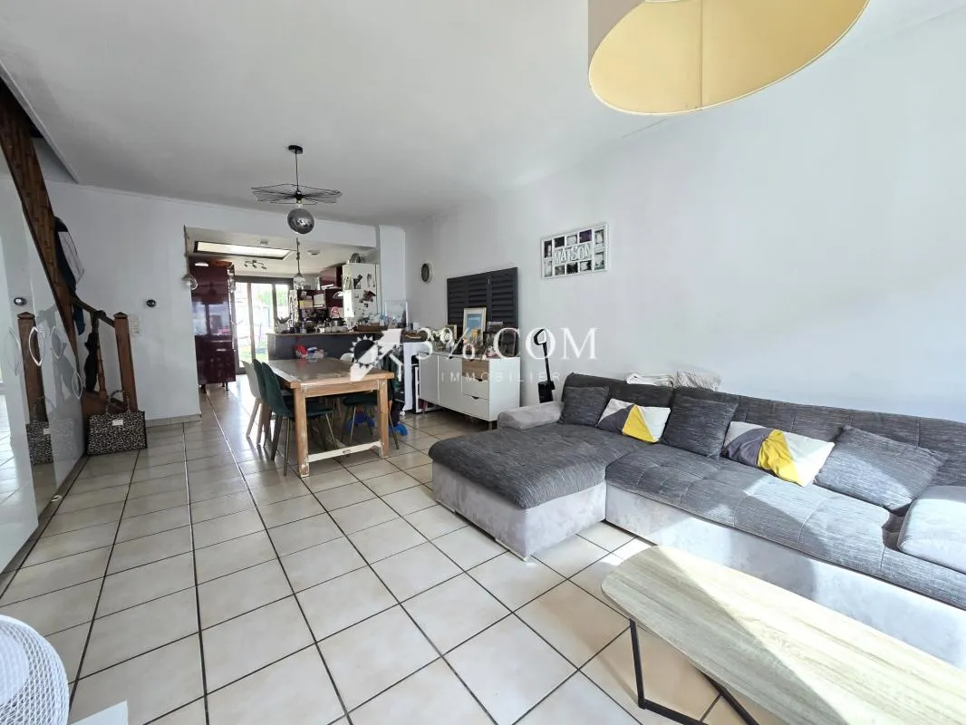 MAISON - 75 m2 - 2 chambres + bureau + dressing + jardin
