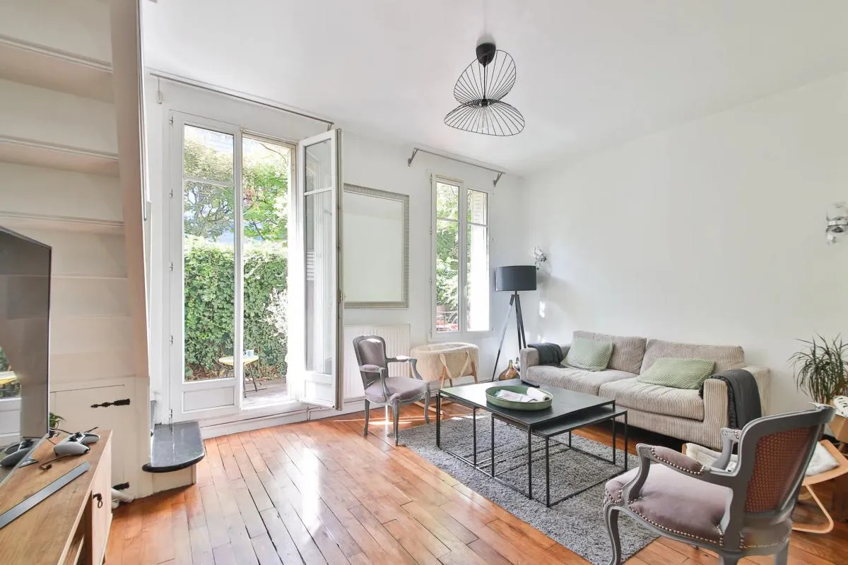 Duplex de 3 pièces de 70,23 m² situé à Suresnes