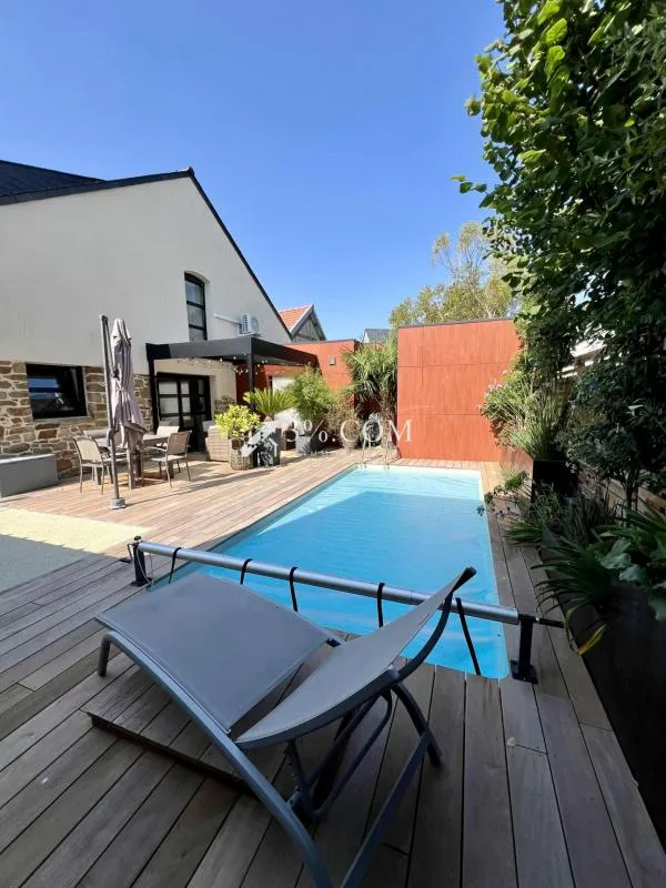 Maison type Loft 3chambres, avec piscine